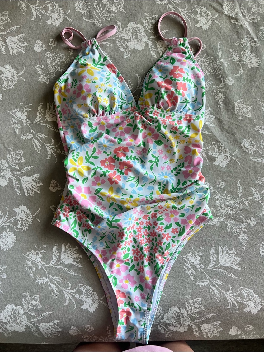 Zaful Pink Floral Multicolor One-Piece Swimsuit with Tie Straps